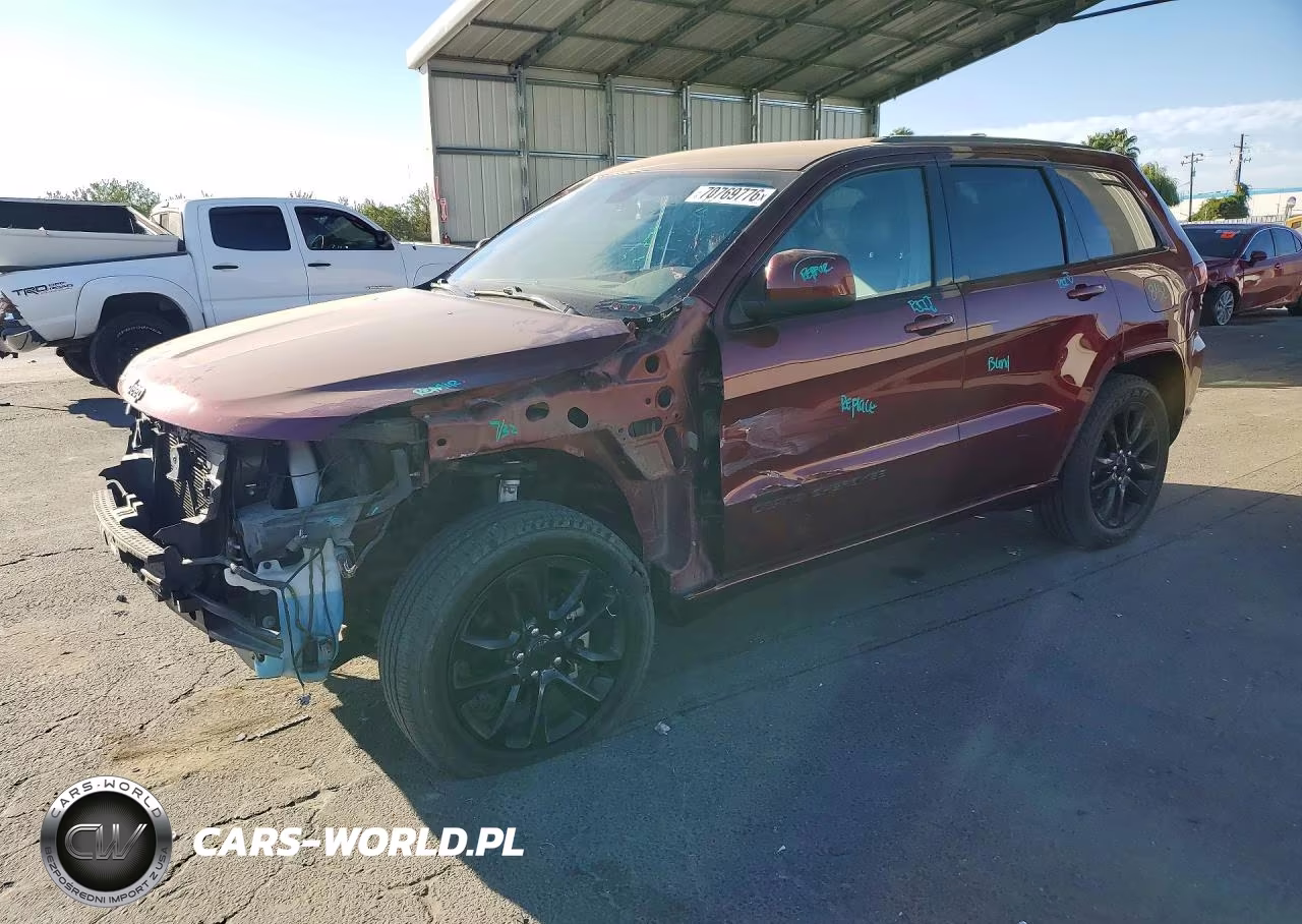 2020 Jeep Grand Cherokee Laredo
