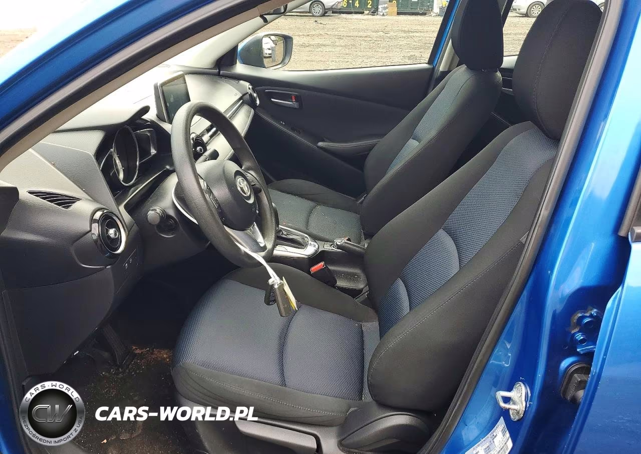 2018 Toyota Yaris Ia Base VIN:3MYDLBYV6JY311767 - 7
