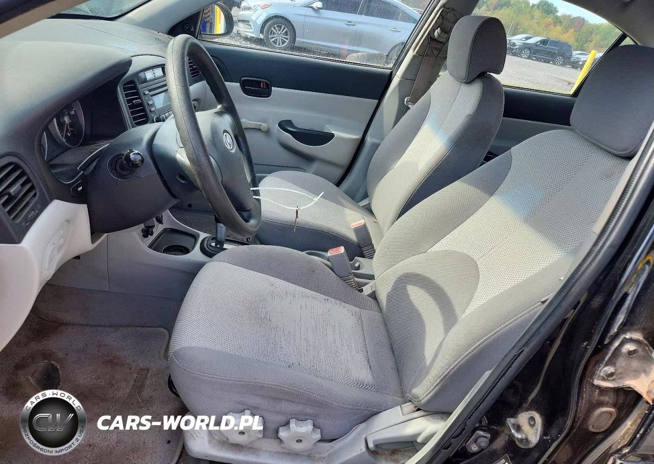 2007 Hyundai Accent Gls VIN:KMHCN46C87U150265 - 7