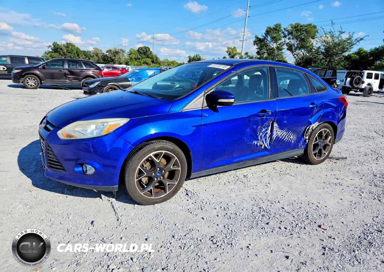 2014 Ford Focus Se VIN:1FADP3F22EL165907 - 1