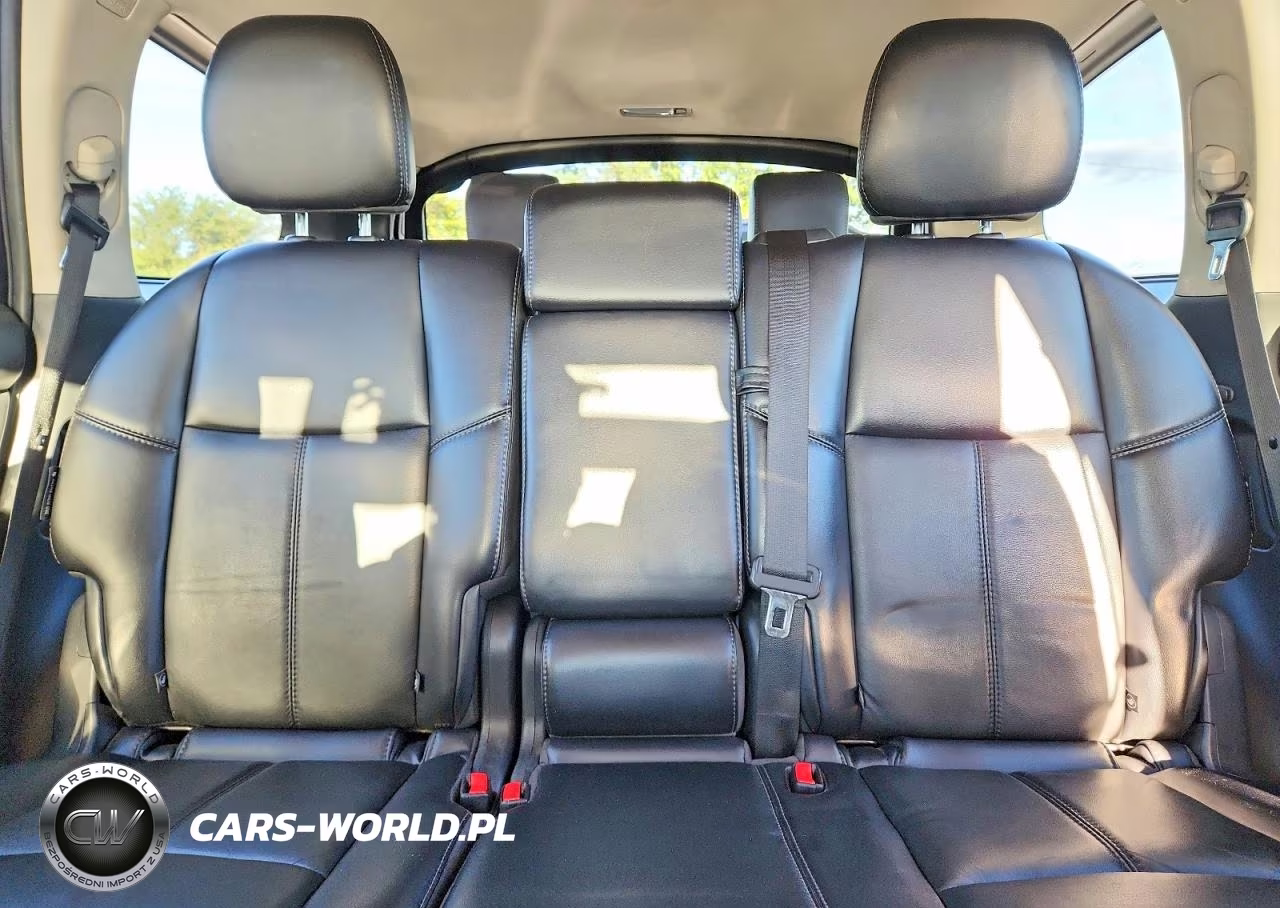 2019 Nissan Pathfinder Sl VIN:5N1DR2MNXKC633241 - 10
