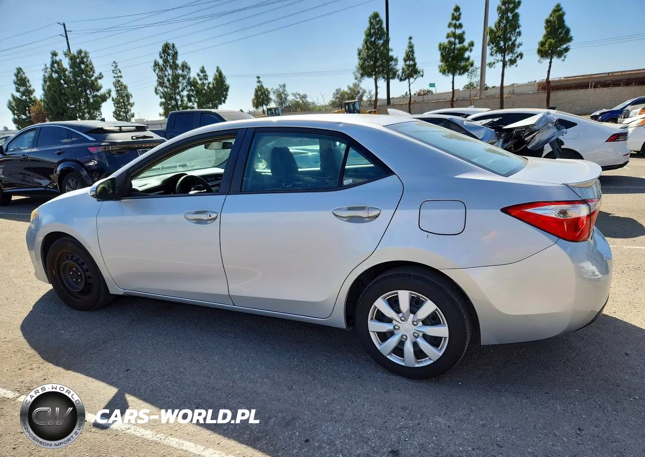 2014 Toyota Corolla S VIN:5YFBURHE8EP138657 - 2