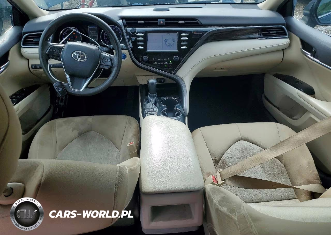 2019 Toyota Camry Le VIN:4T1B31HK2KU514757 - 8
