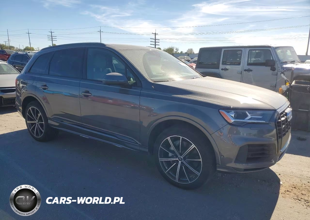 2020 Audi Q7 Premium Plus VIN:WA1LXAF79LD002923 - 4