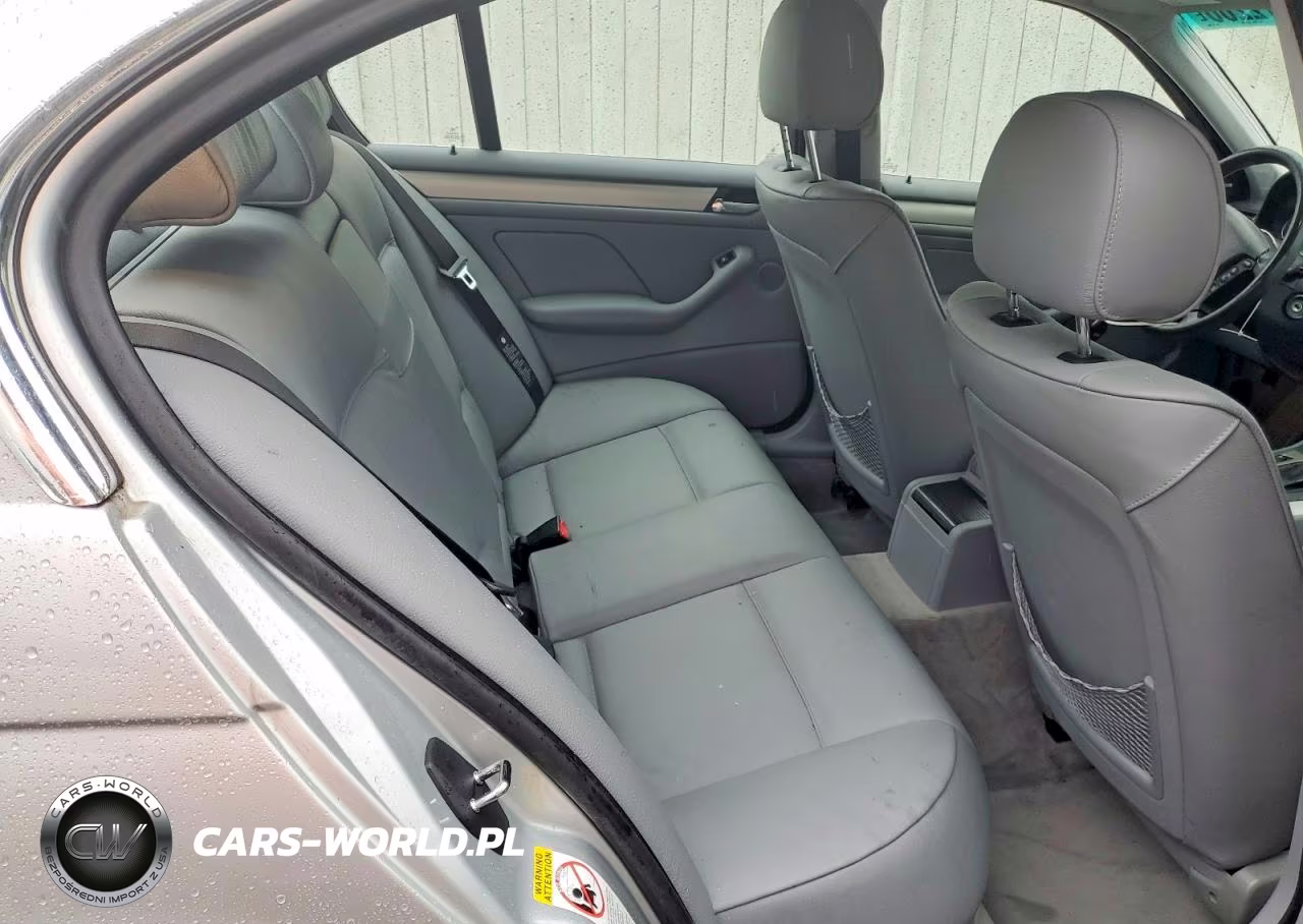 2004 BMW 330 I VIN:WBAEV53414KM38004 - 10
