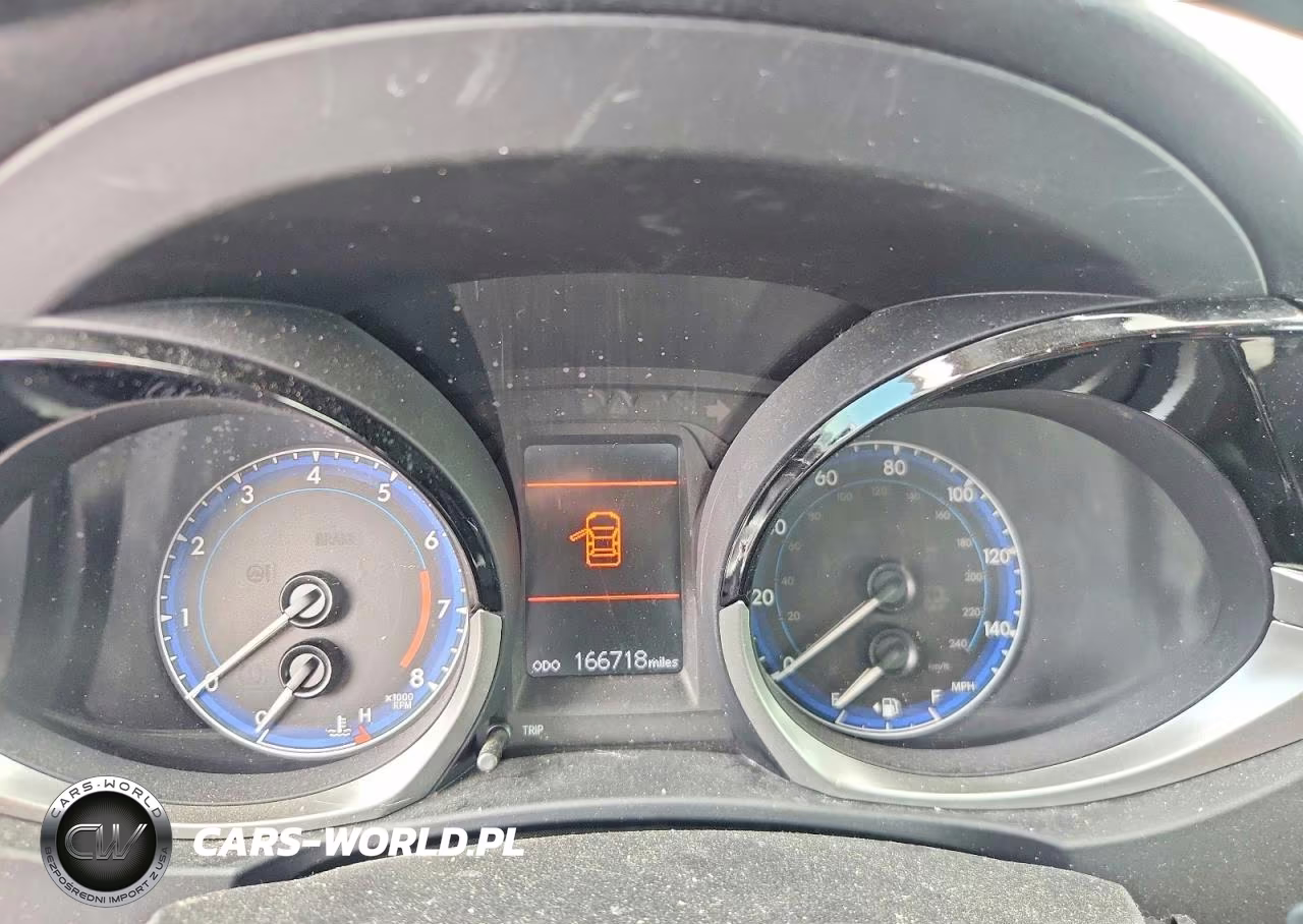 2016 Toyota Corolla S Plus VIN:5YFBURHE8GP492195 - 9