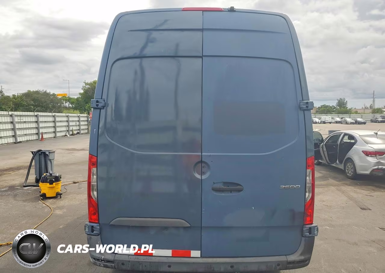 2019 Mercedes-Benz Sprinter 2500-3500 VIN:WD4PF0CD5KT004161 - 6