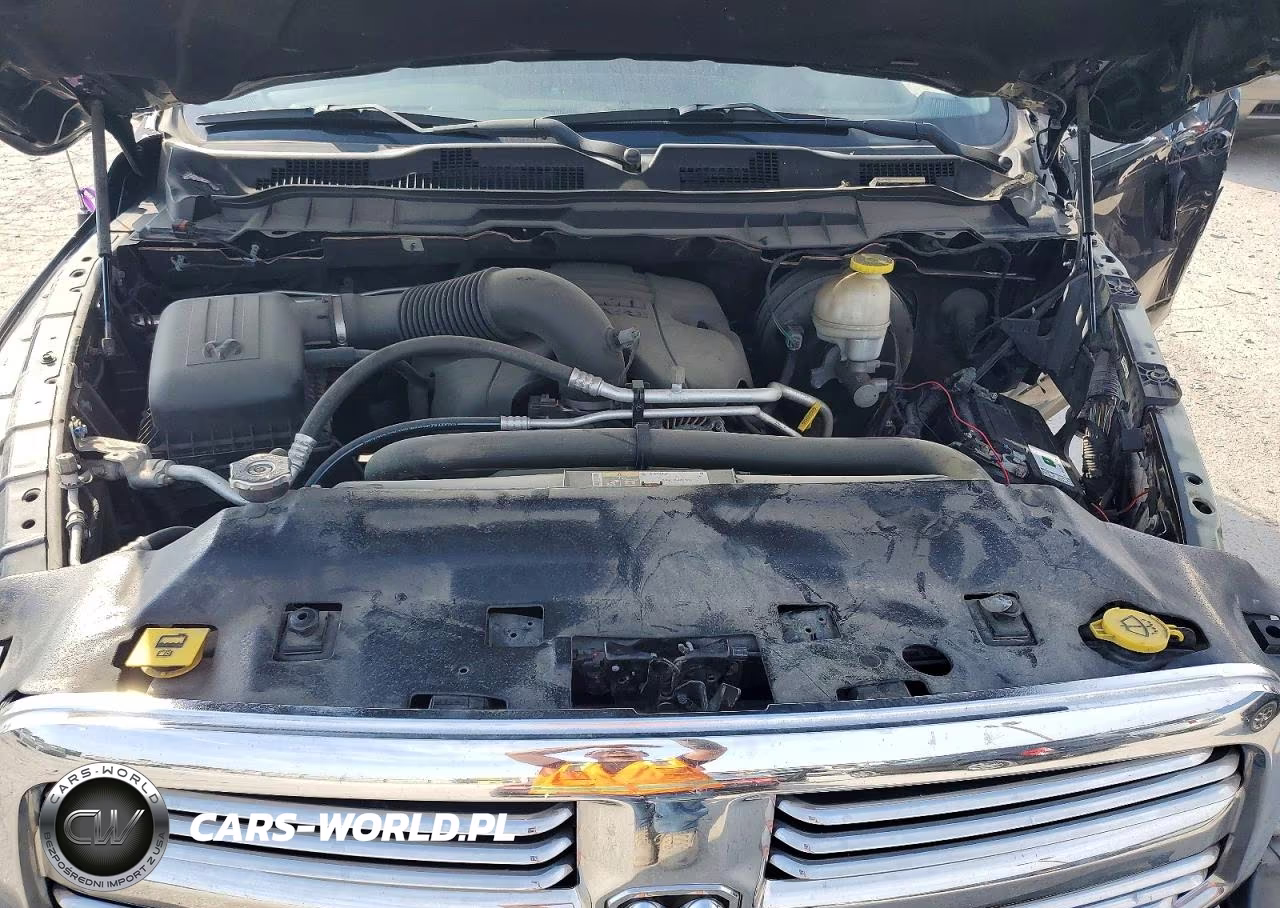 2018 Ram 1500 Sport VIN:1C6RR7MT5JS167185 - 11