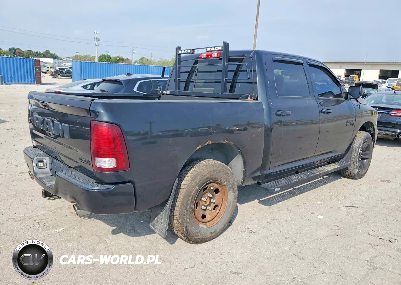 2018 Ram 1500 Sport VIN:1C6RR7MT5JS167185 - 3