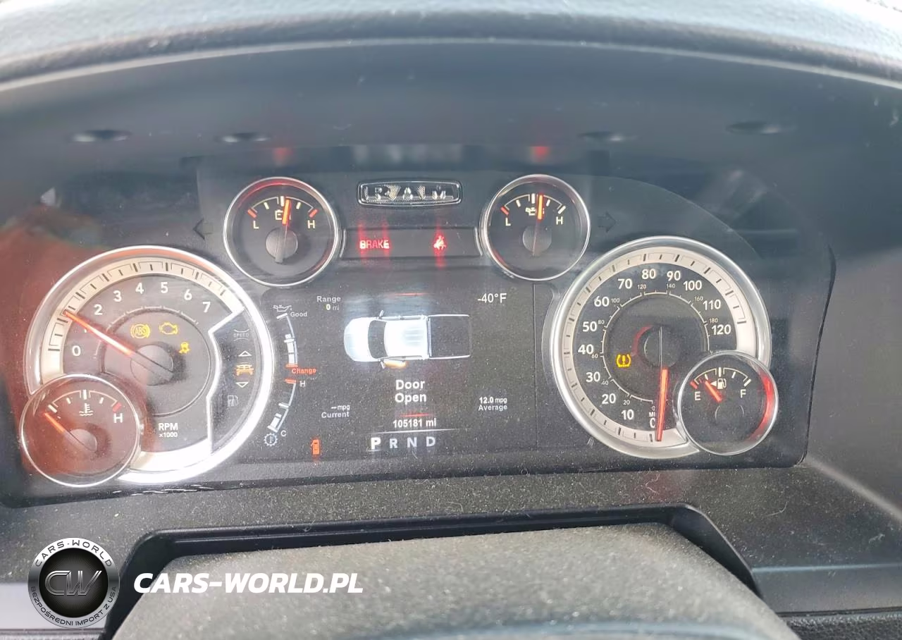 2018 Ram 1500 Sport VIN:1C6RR7MT5JS167185 - 9