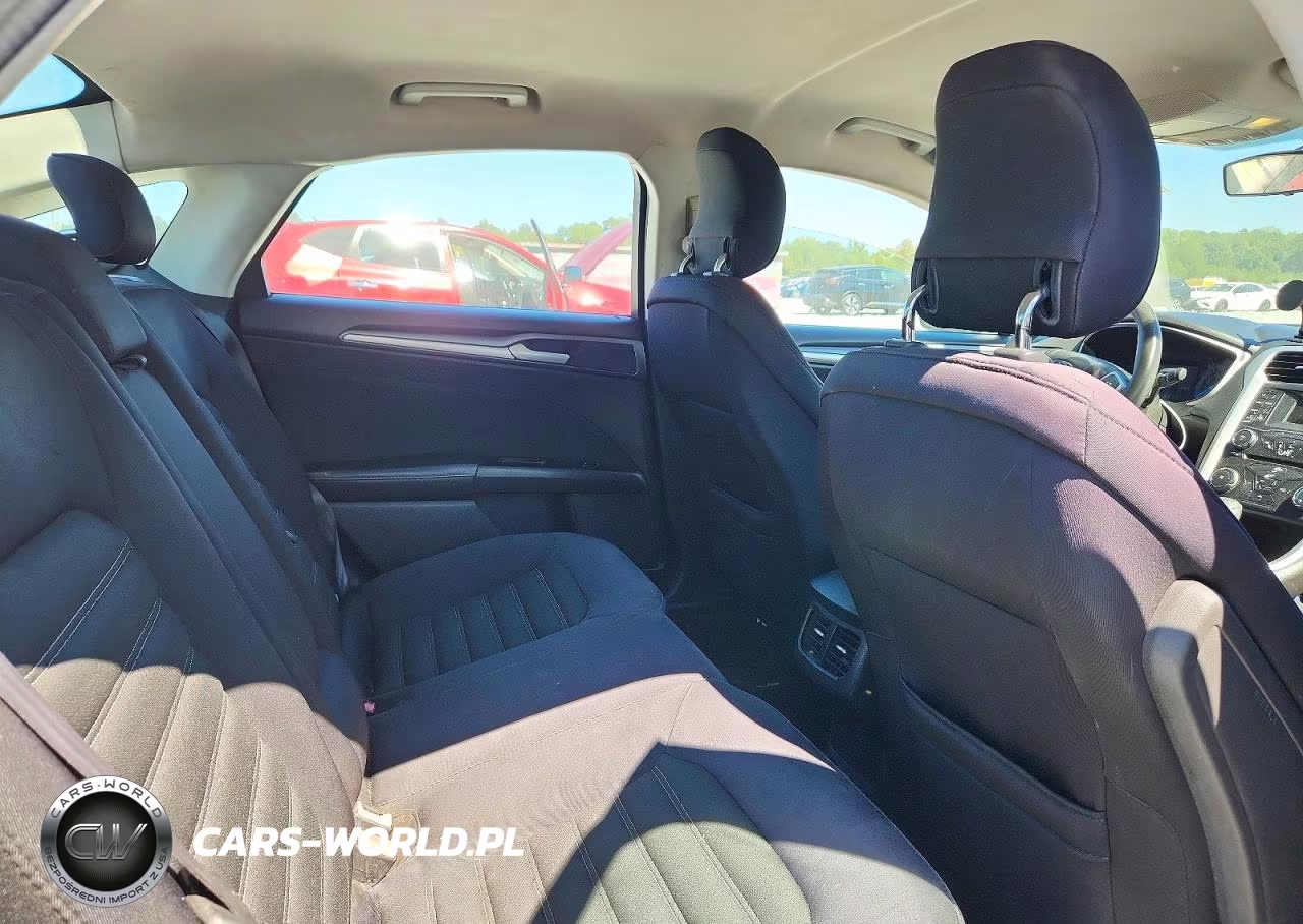 2014 Ford Fusion Se VIN:3FA6P0H71ER179217 - 10