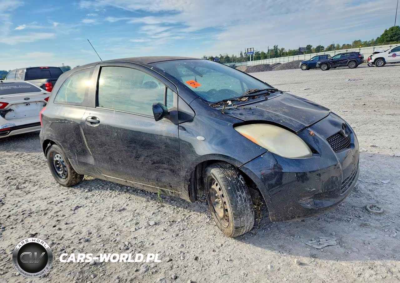 2008 Toyota Yaris Base VIN:JTDJT923085212368 - 4