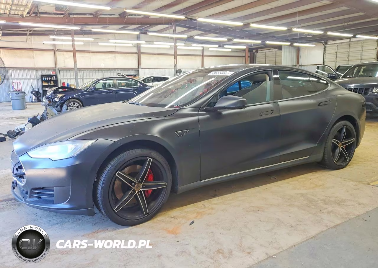 2014 Tesla Model S