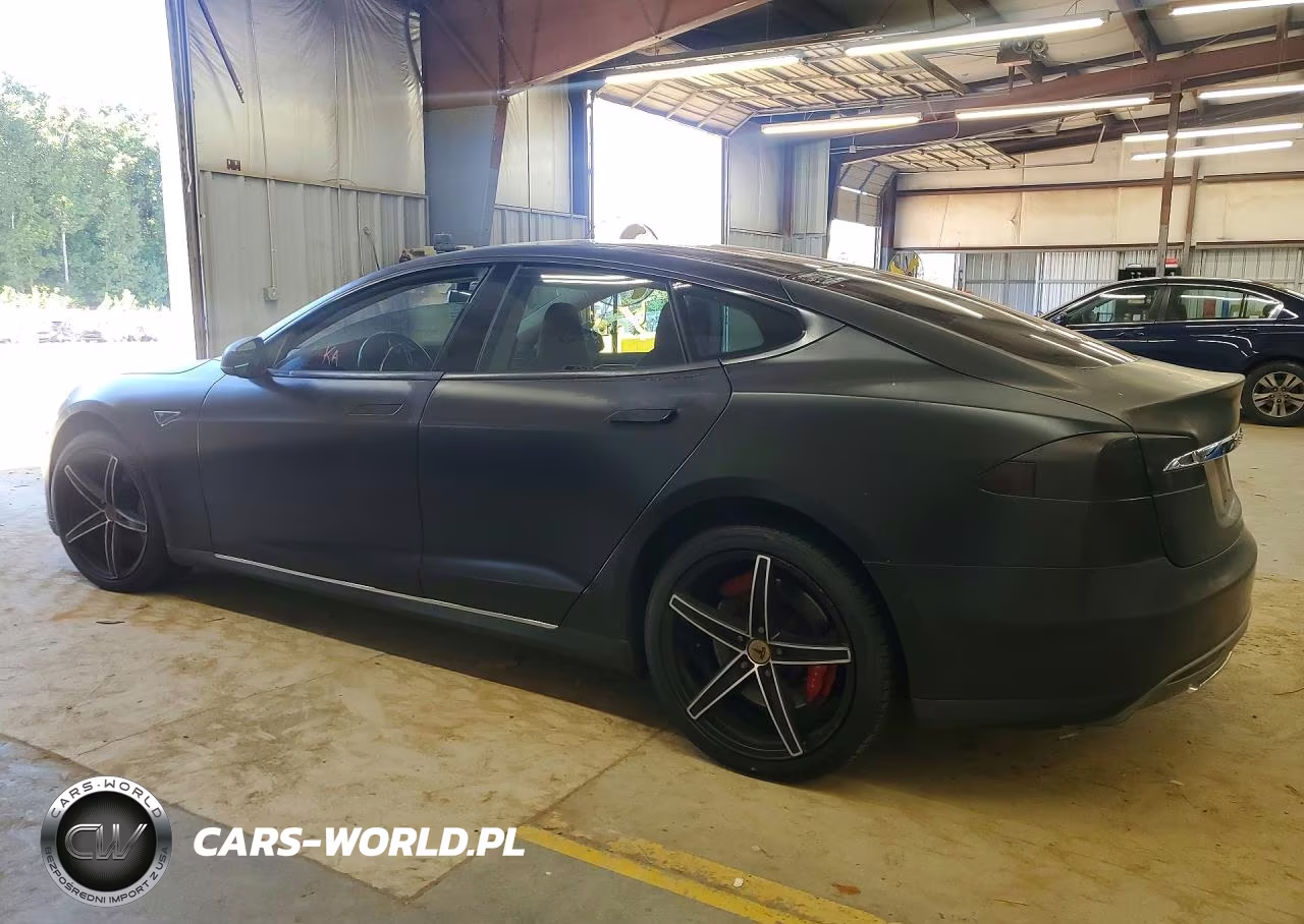 2014 Tesla Model S VIN:5YJSA1H13EFP48744 - 2