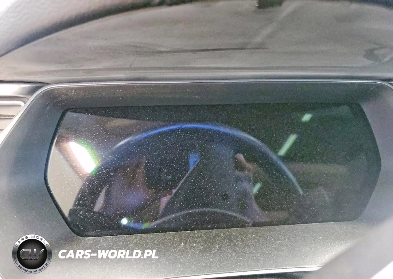 2014 Tesla Model S VIN:5YJSA1H13EFP48744 - 9