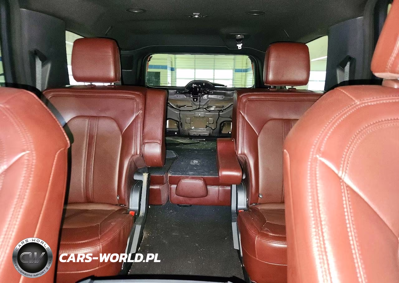 2024 Ford Expedition Max Limited VIN:1FMJK1K83REA67694 - 10