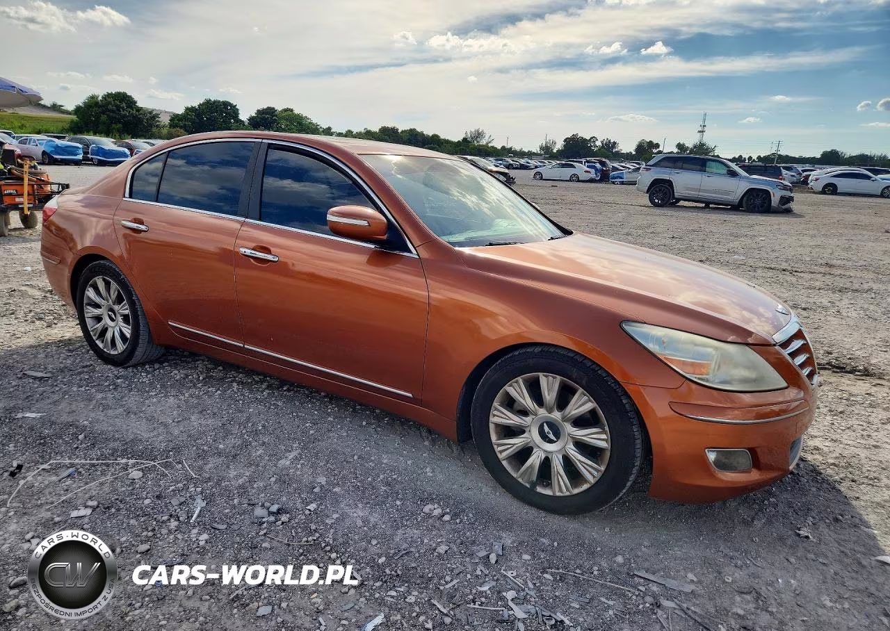 2011 Hyundai Genesis 3.8L VIN:KMHGC4DE5BU145321 - 4