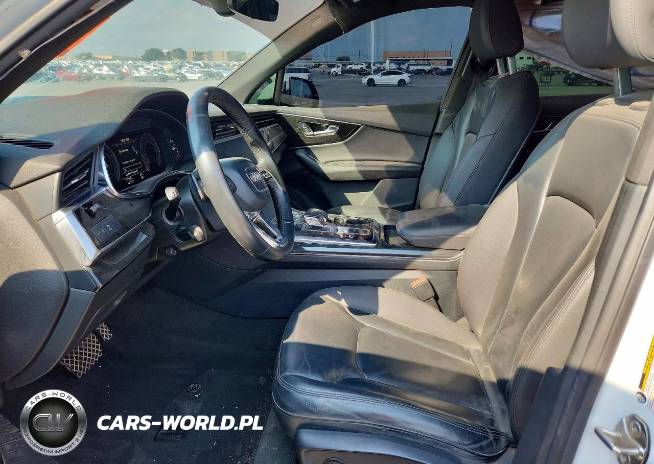 2020 Audi Q7 Premium VIN:WA1AXAF71LD002244 - 7