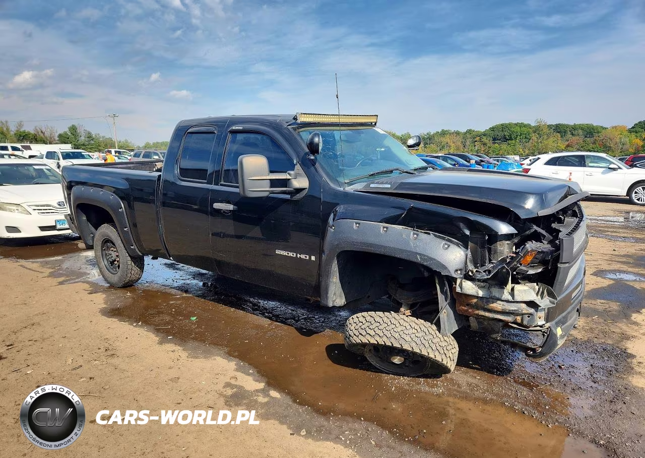 2008 Chevrolet Silverado K2500 Heavy Duty VIN:1GCHK29K78E212406 - 4