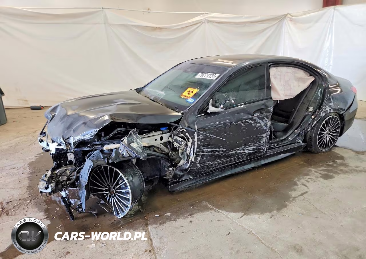 2024 Mercedes-Benz C 300