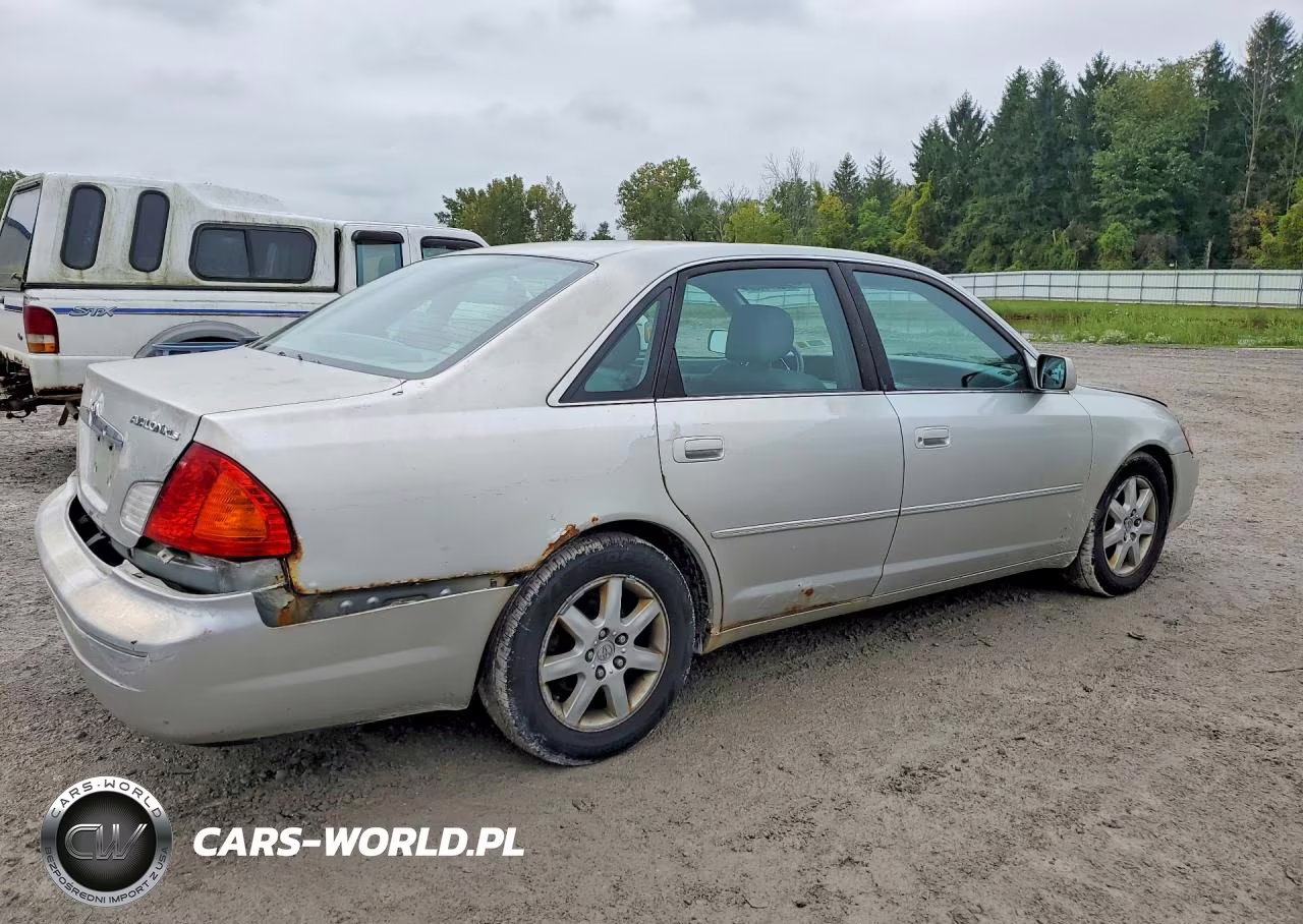 2000 Toyota Avalon Xls VIN:4T1BF28B9YU061551 - 3