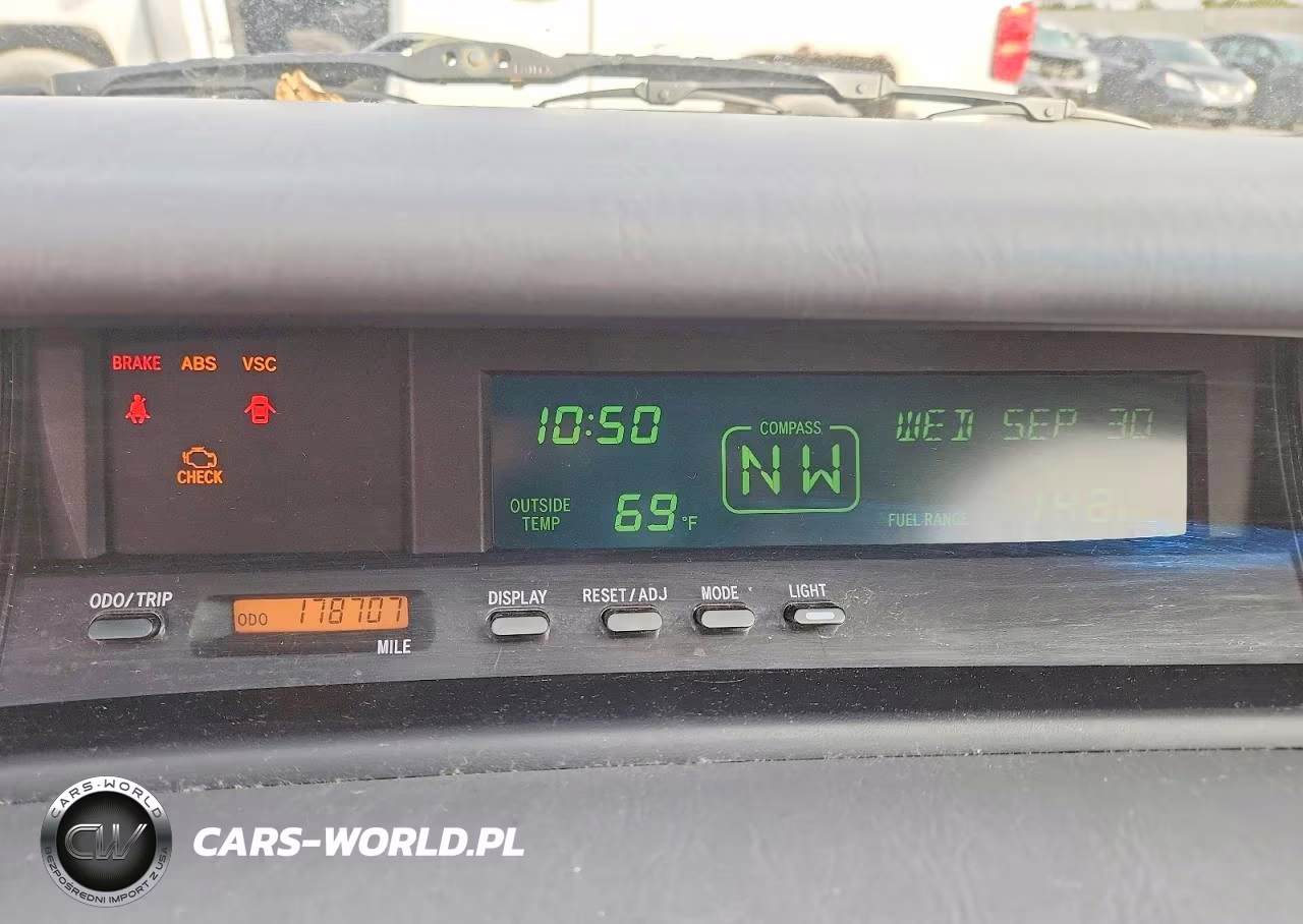 2000 Toyota Avalon Xls VIN:4T1BF28B9YU061551 - 9