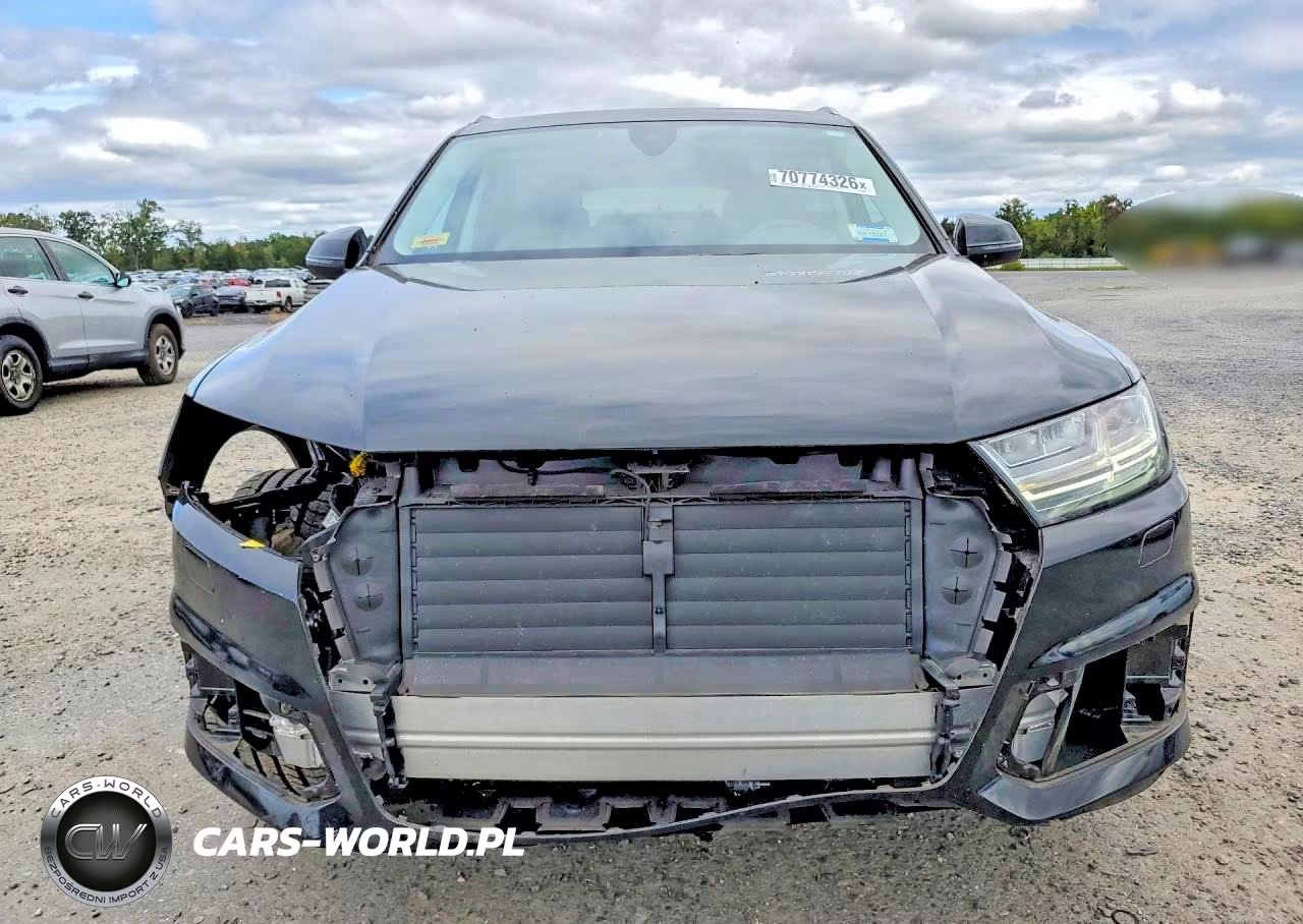 2017 Audi Q7 Premium Plus VIN:WA1LAAF77HD059856 - 5