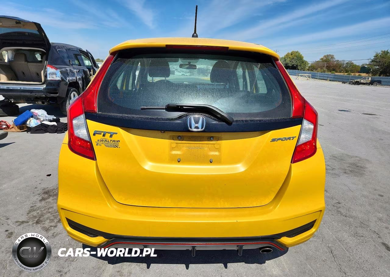 2018 Honda Fit Sport VIN:3HGGK5H61JM724360 - 6