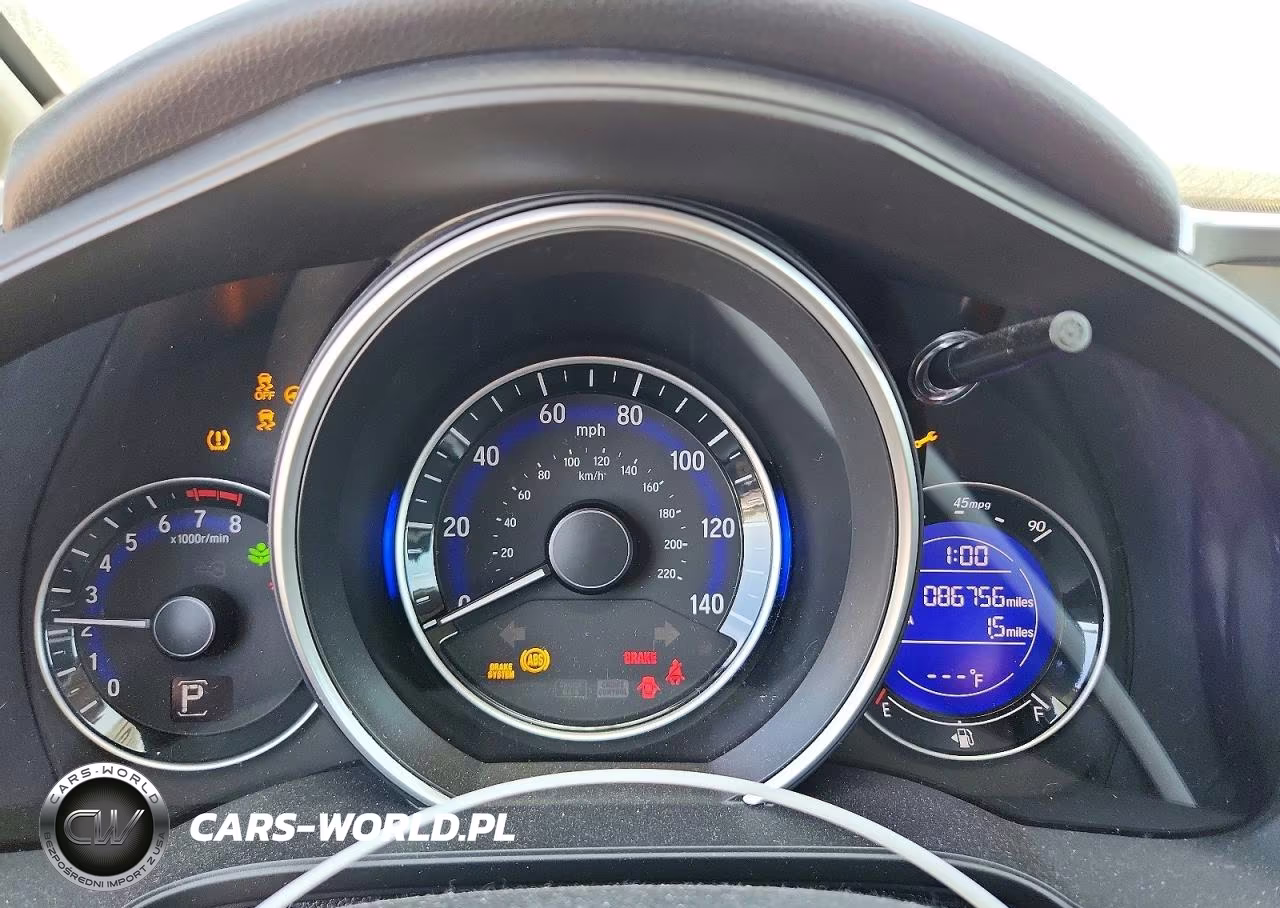 2018 Honda Fit Sport VIN:3HGGK5H61JM724360 - 9