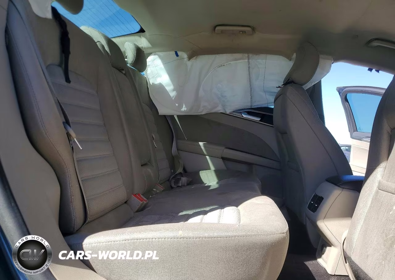 2019 Ford Fusion Se VIN:3FA6P0LU2KR152035 - 10