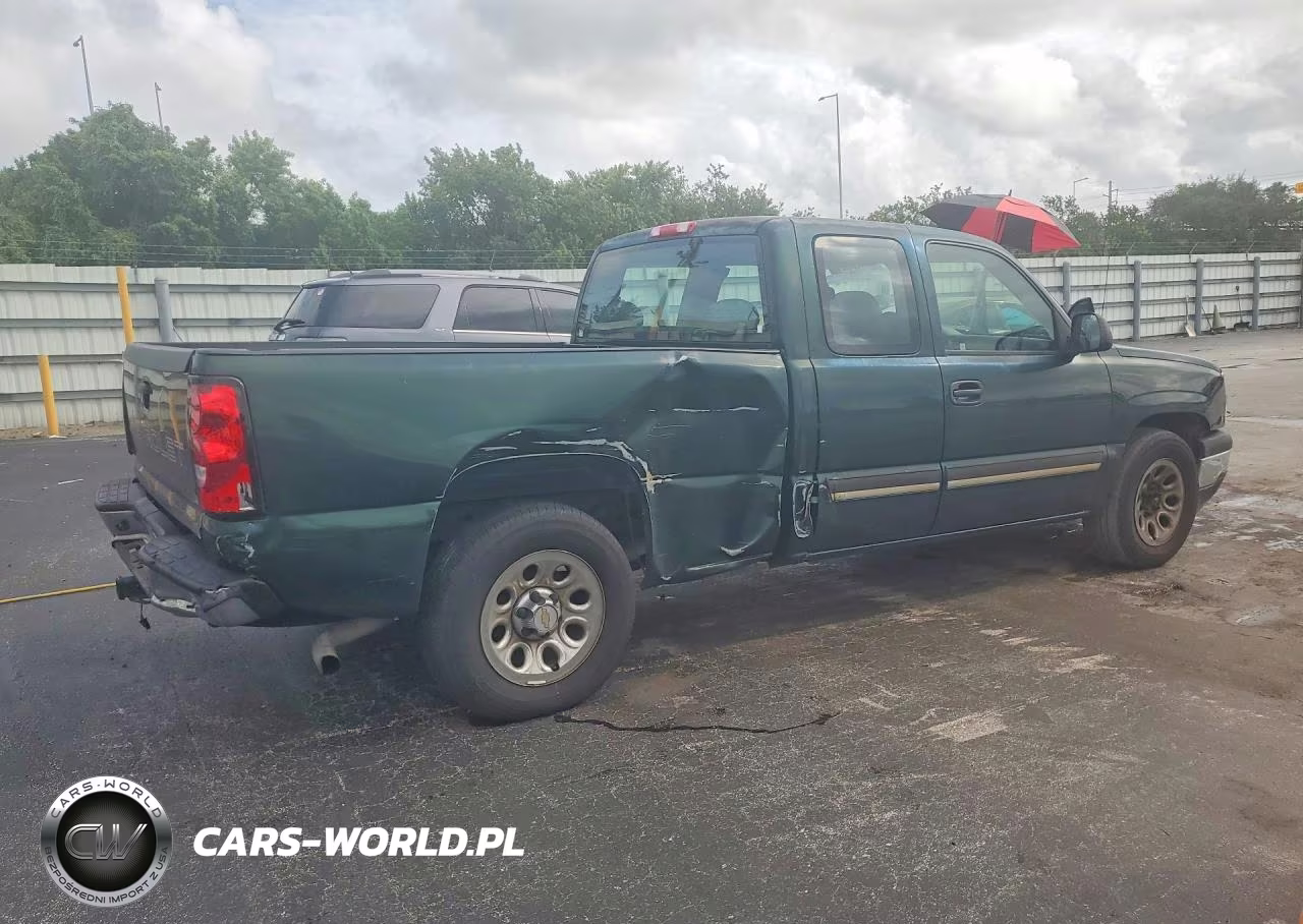 2005 Chevrolet Silverado C1500 VIN:1GCEC19X65Z259579 - 3