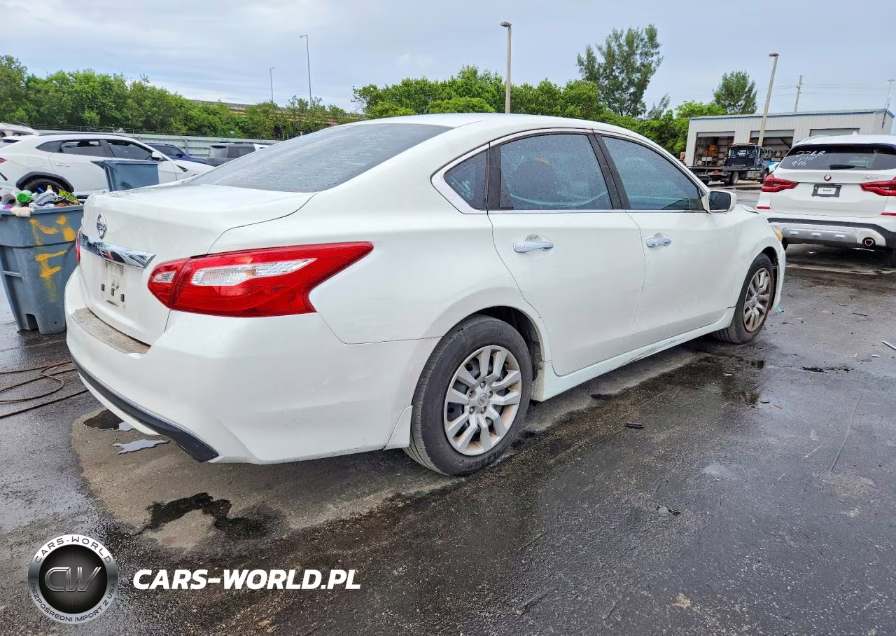 2016 Nissan Altima 2.5 S VIN:1N4AL3AP3GC144746 - 3