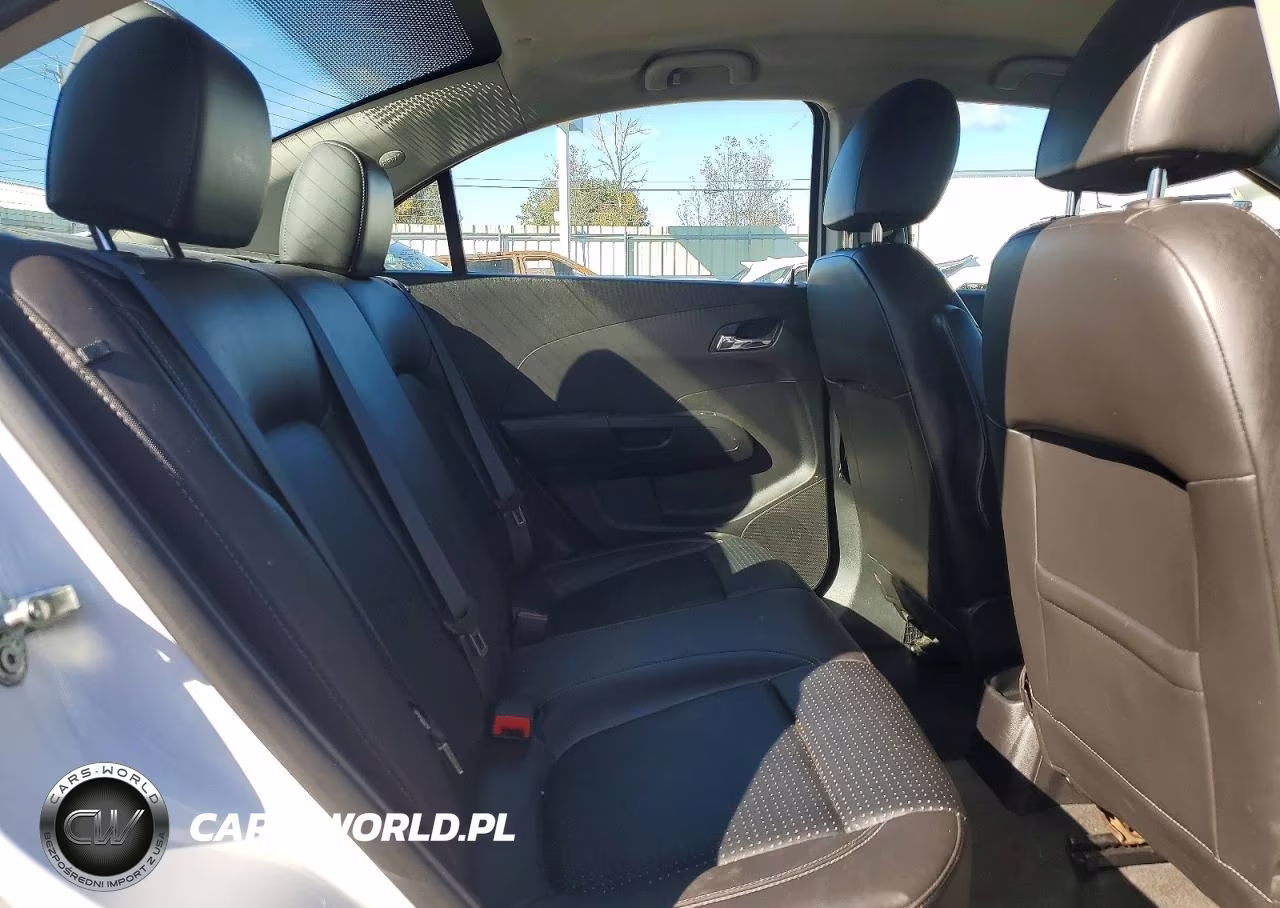 2014 Chevrolet Sonic Ltz VIN:1G1JE5SB5E4192882 - 10