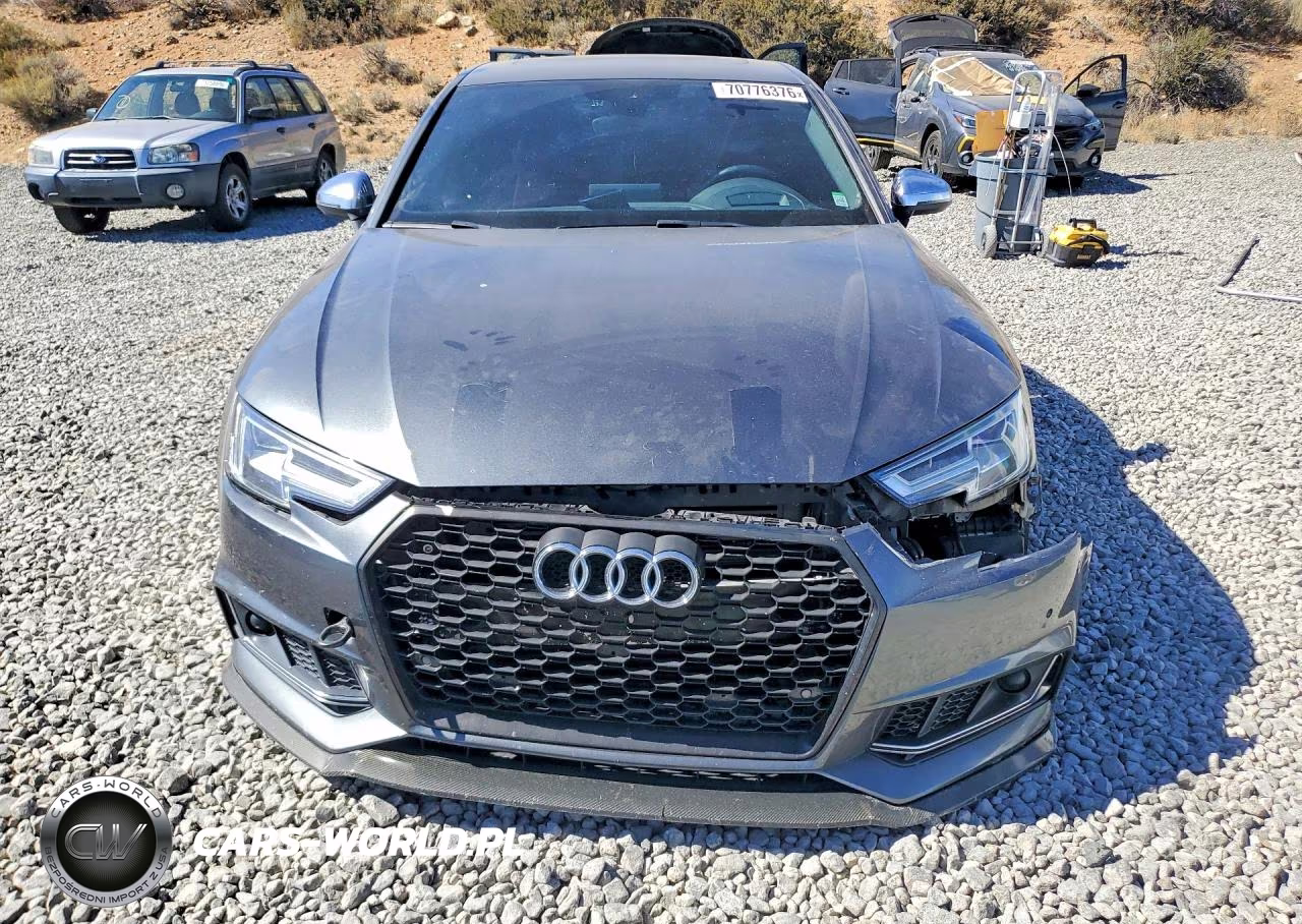 2018 Audi S4 Prestige VIN:WAUC4AF44JA003879 - 5