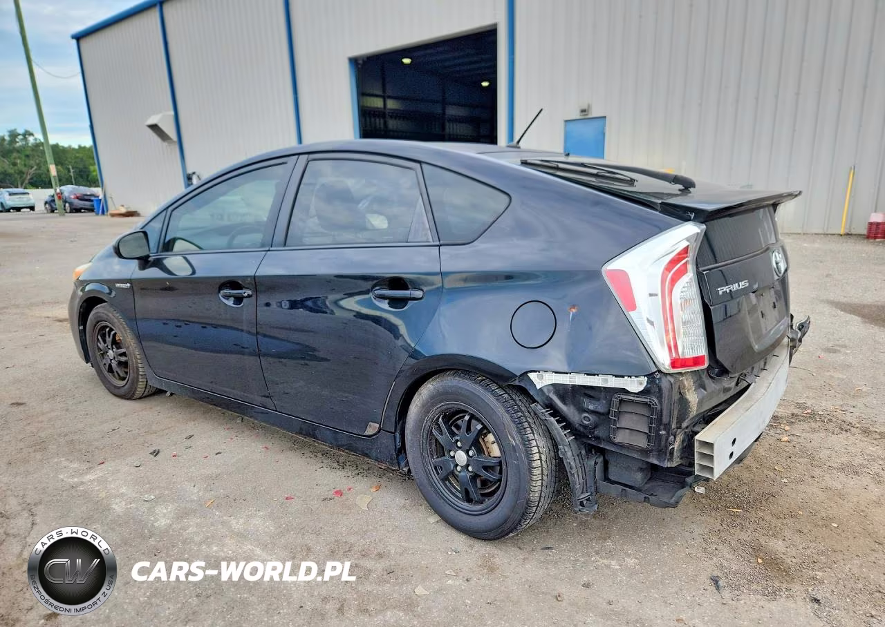 2015 Toyota Prius Two VIN:JTDKN3DU3F1975975 - 2