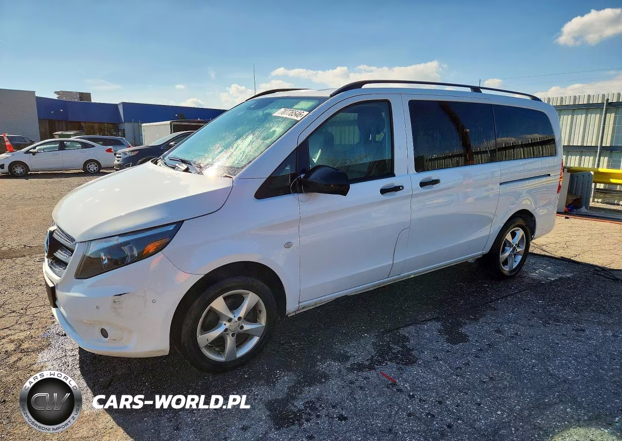 2016 Mercedes-Benz Metris