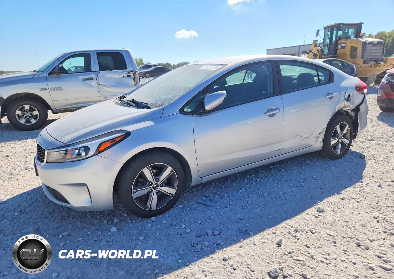 2018 Kia Forte Lx VIN:3KPFL4A71JE171899 - 1