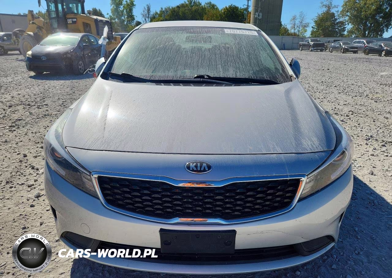 2018 Kia Forte Lx VIN:3KPFL4A71JE171899 - 5