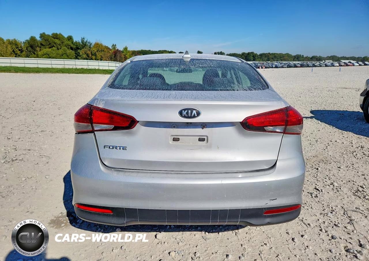 2018 Kia Forte Lx VIN:3KPFL4A71JE171899 - 6