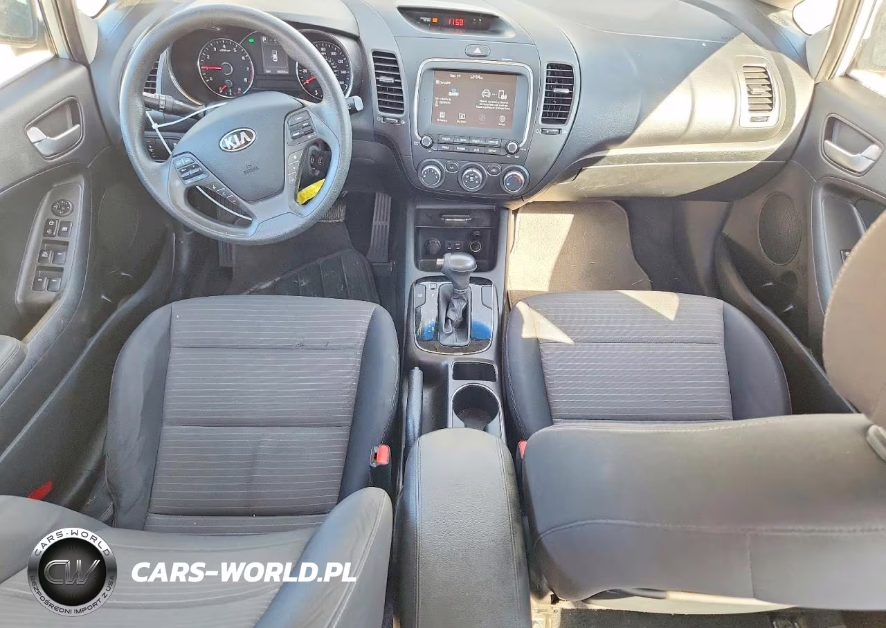 2018 Kia Forte Lx VIN:3KPFL4A71JE171899 - 8