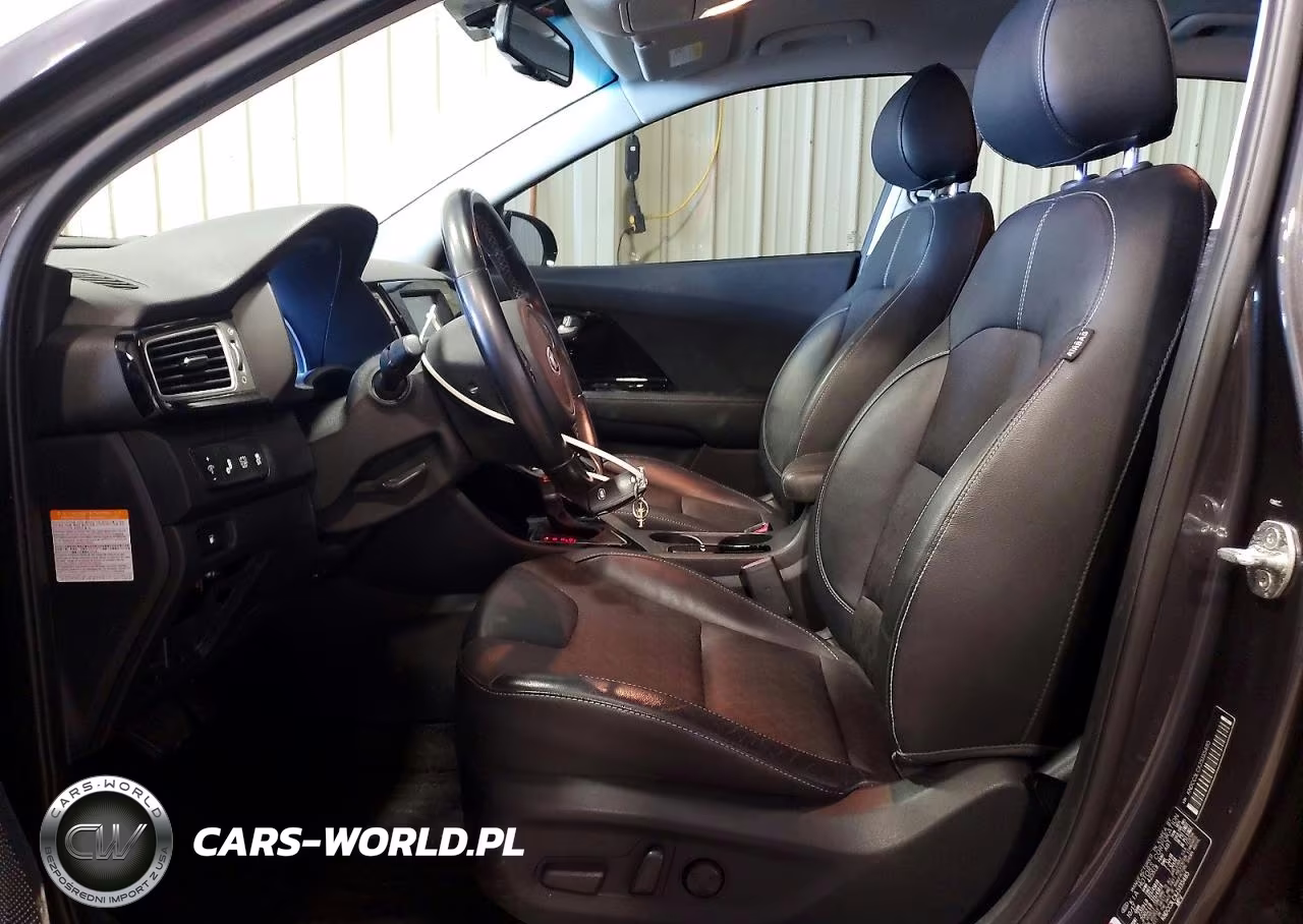 2018 Kia Niro Ex VIN:KNDCC3LCXJ5135485 - 7