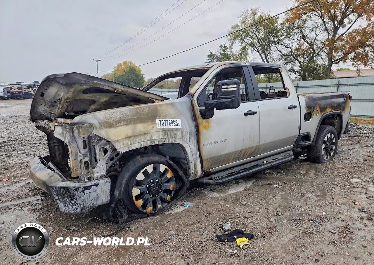 2020 Chevrolet Silverado K2500 Custom – zdjęcie 1 z 11