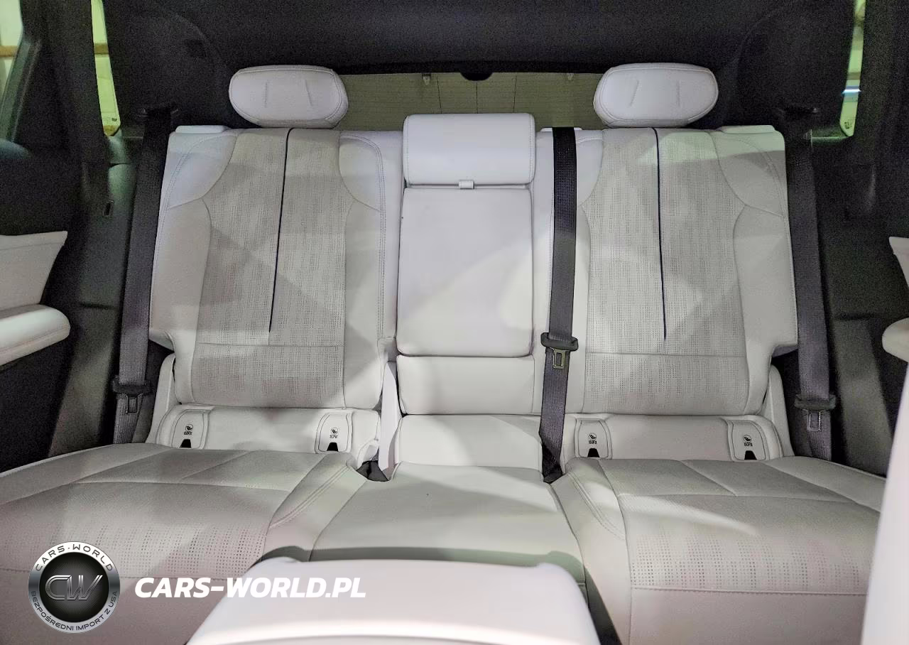 2025 Cadillac Lyriq Sport VIN:1GYKPURL2SZ315478 - 10