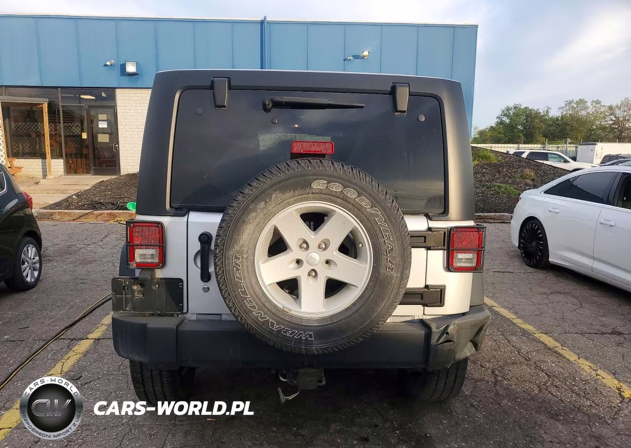 2008 Jeep Wrangler Unlimited X VIN:1J4GA39198L528827 - 6