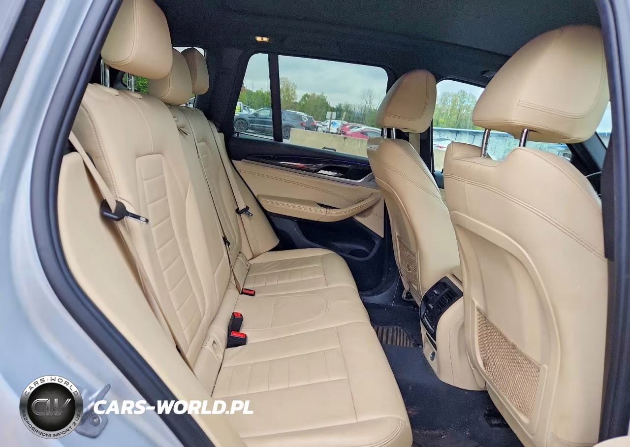 2019 BMW X3 xDrive30I VIN:5UXTR9C57KLP87690 - 11