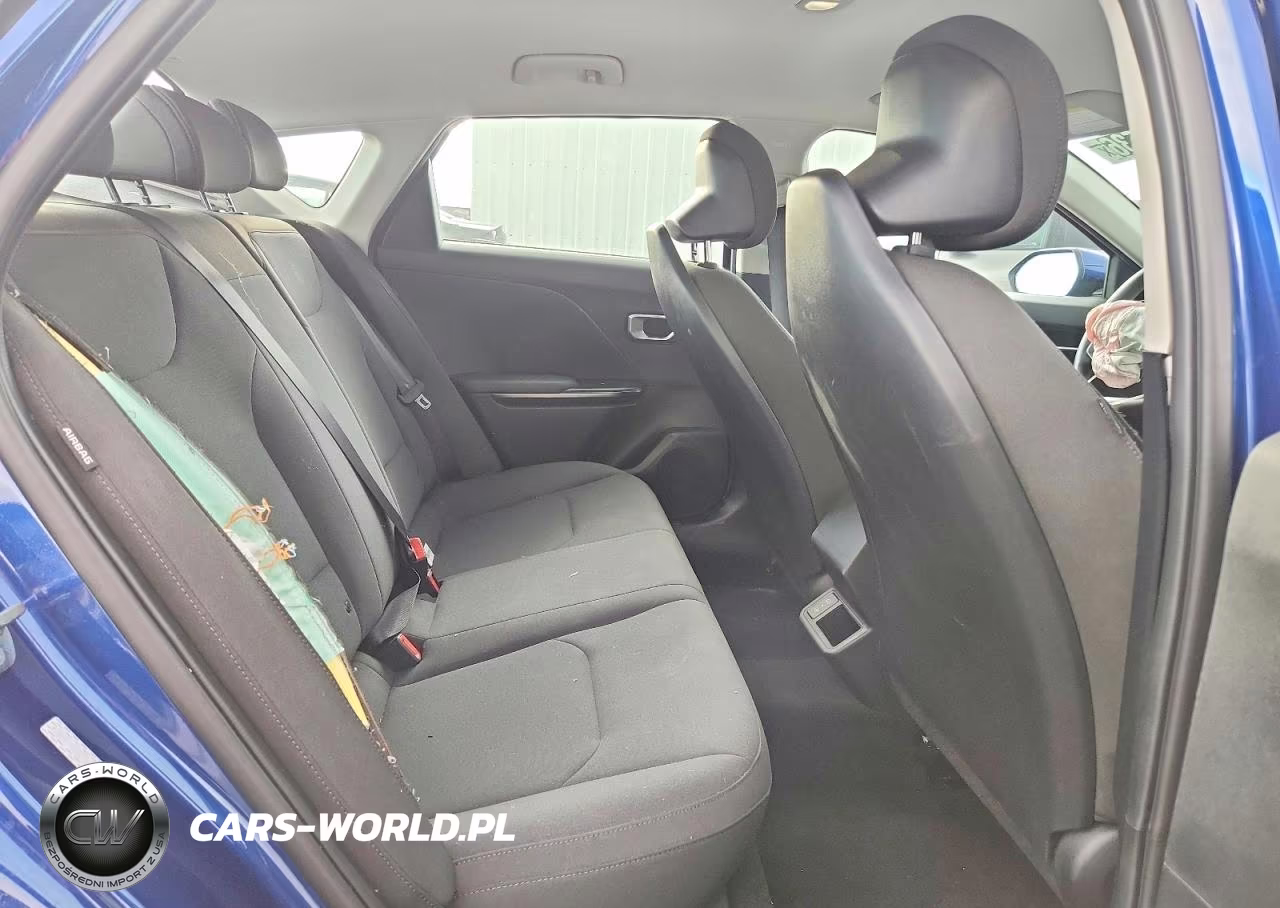 2026 Kia K4 Lxs VIN:3KPFT4DE2TE302402 - 10