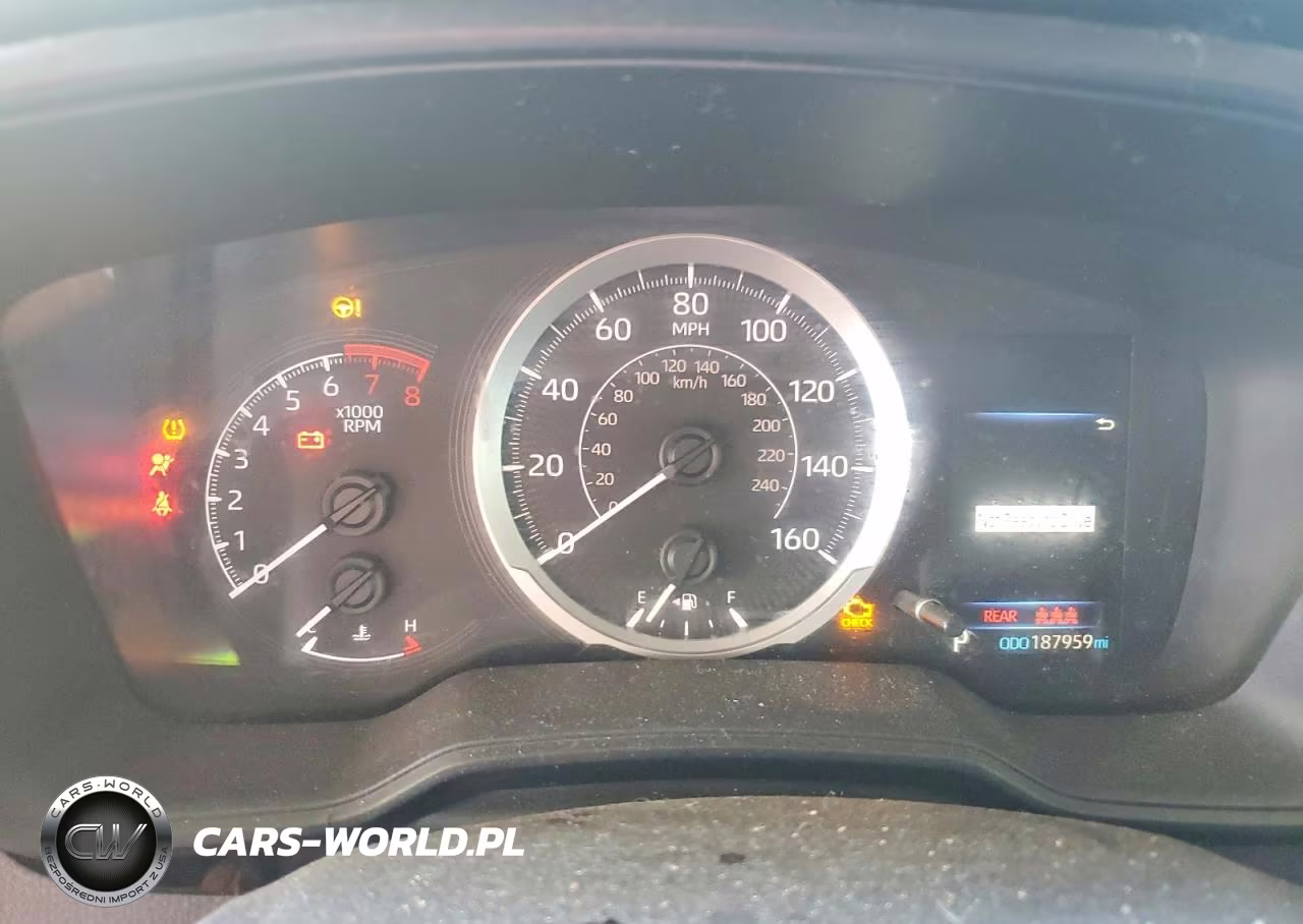 2021 Toyota Corolla Le VIN:5YFEPMAE7MP179135 - 9