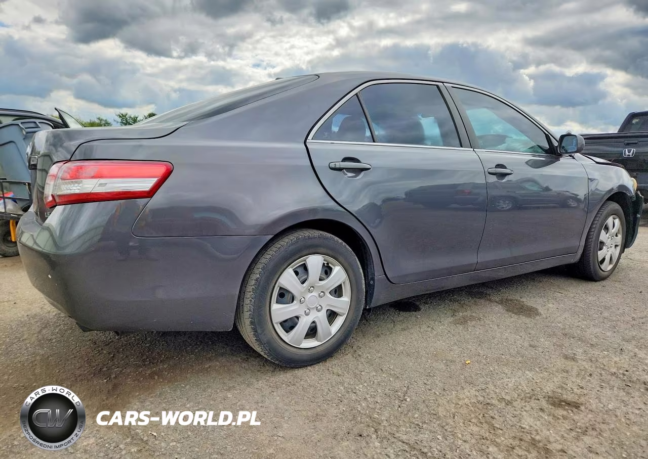 2011 Toyota Camry Le VIN:4T1BF3EK4BU699661 - 3