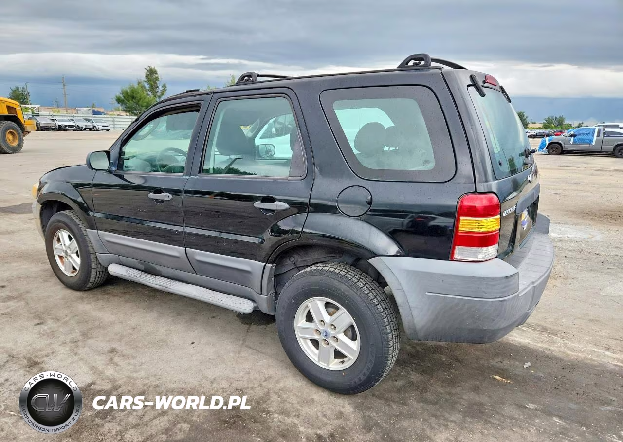 2007 Ford Escape Xls VIN:1FMYU02Z27KB18483 - 2