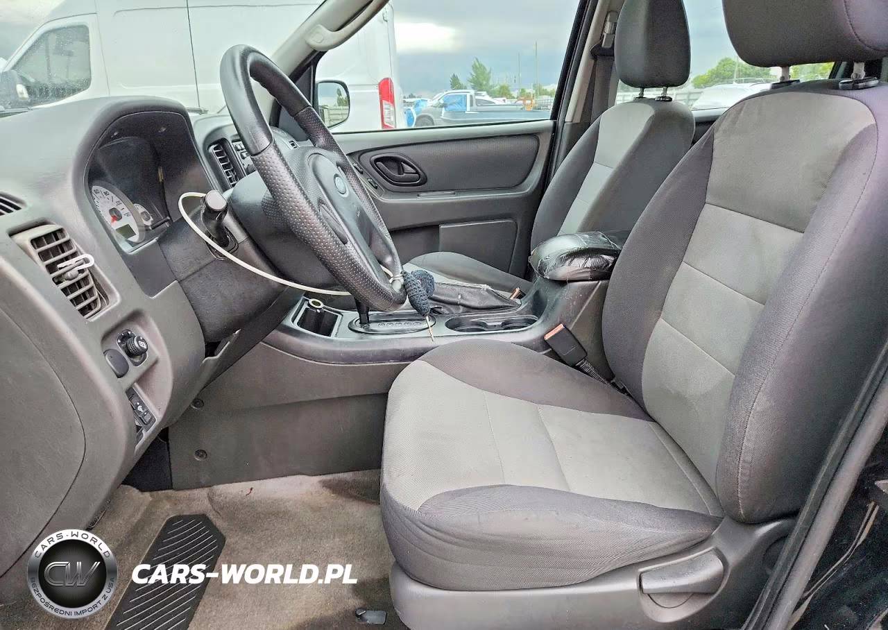 2007 Ford Escape Xls VIN:1FMYU02Z27KB18483 - 7